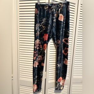 BlackMilk Garden of the Dead HW Velvet Leggings